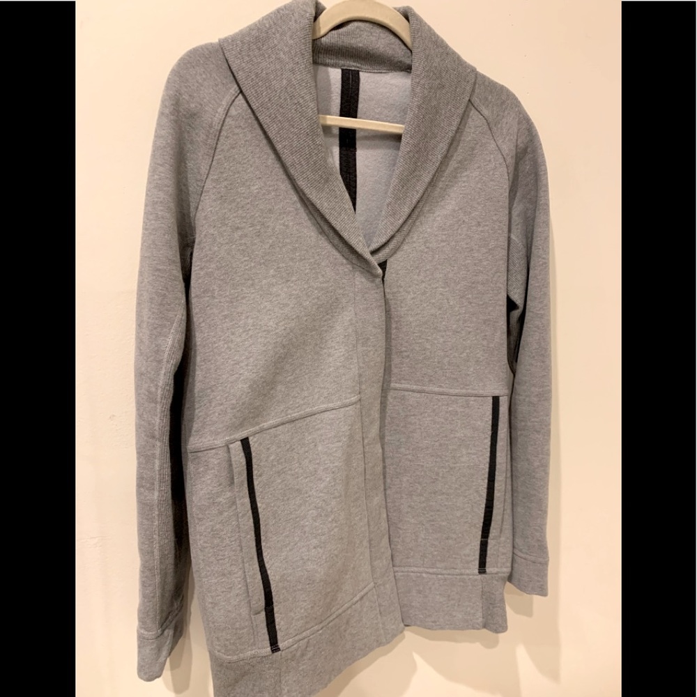Lululemon long grey sweatshirt jacket